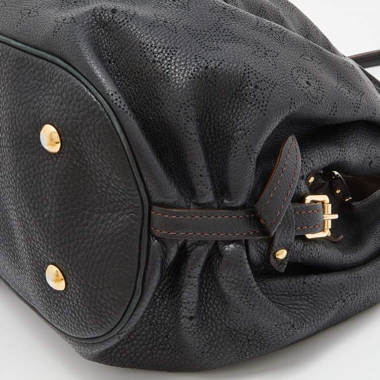 Pre Owned Louis Vuitton Black Monogram Mahina Leather L Bag