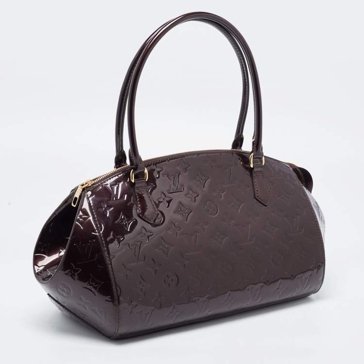 Pre Owned Louis Vuitton Amarante Monogram Vernis Sherwood GM Bag