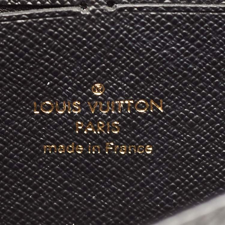 مملوكة مسبقًا Louis Vuitton Black Epi Leather Twist Belt Wallet On Chain
