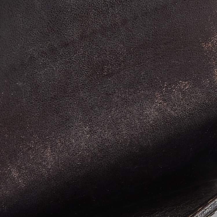 مملوكة مسبقًا Louis Vuitton Amarante Monogram Vernis Flap Card Case