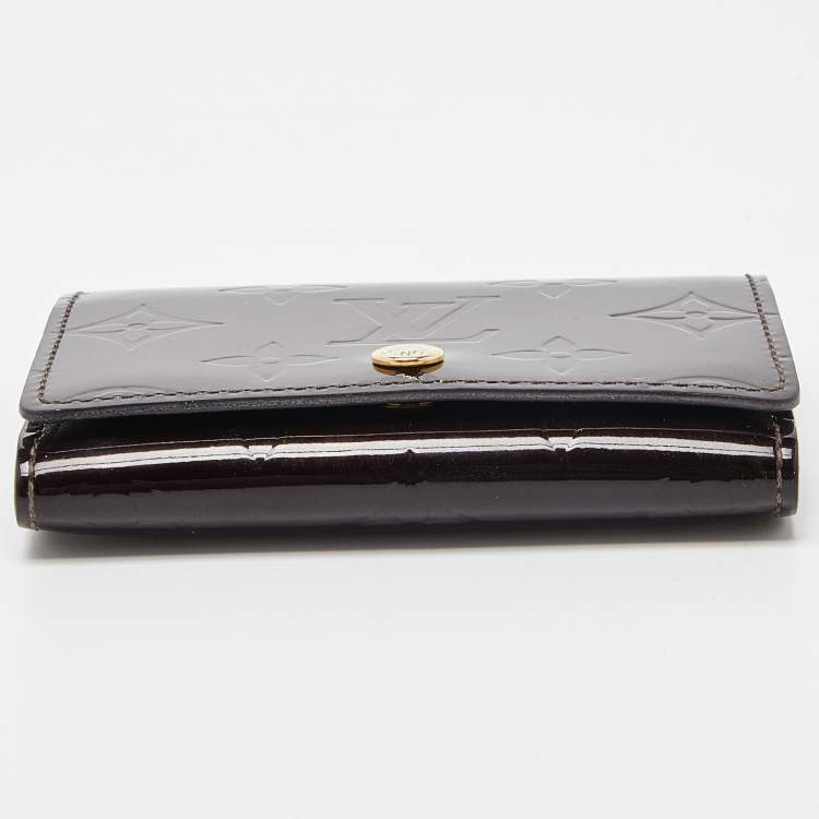 مملوكة مسبقًا Louis Vuitton Amarante Monogram Vernis Flap Card Case
