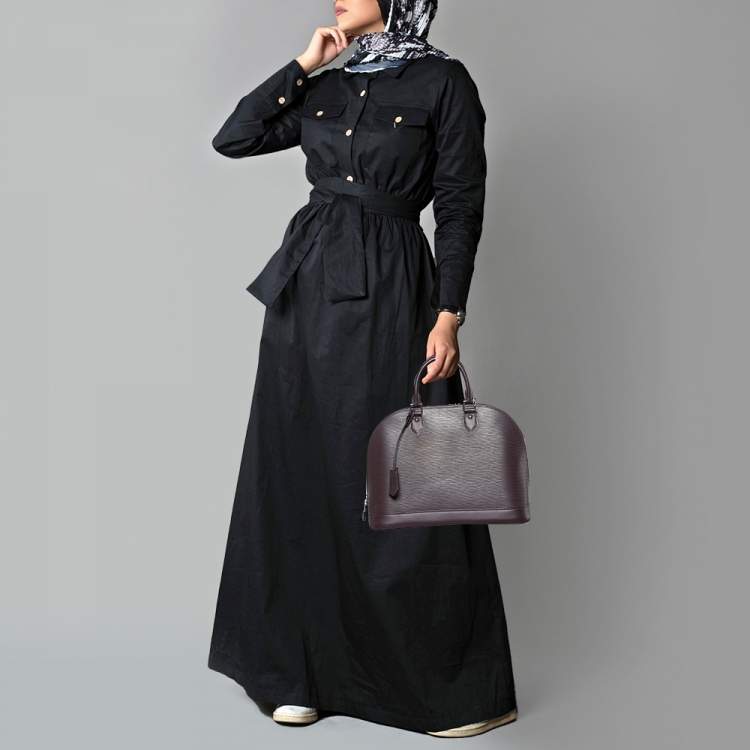 Louis Vuitton Black Epi Leather Alma MM Bag.  Luxury