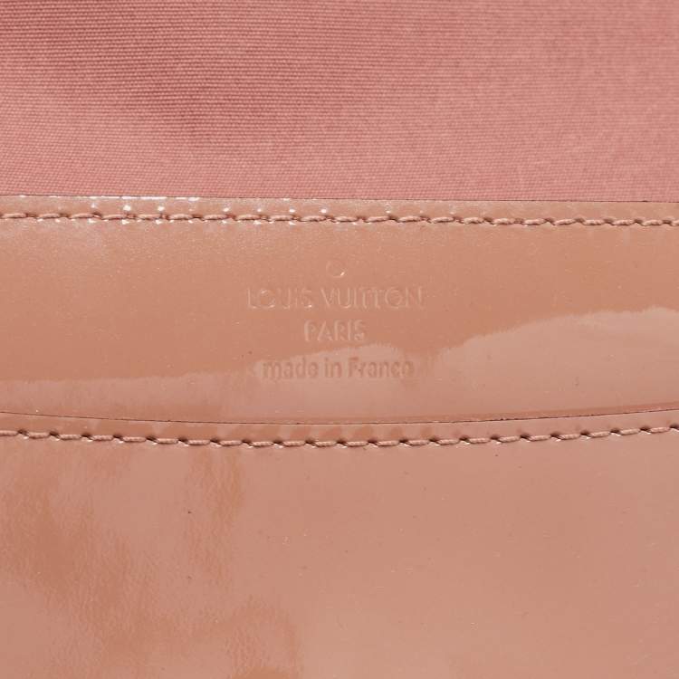 Pre Owned Louis Vuitton Beige Patent Leather Louise Clutch