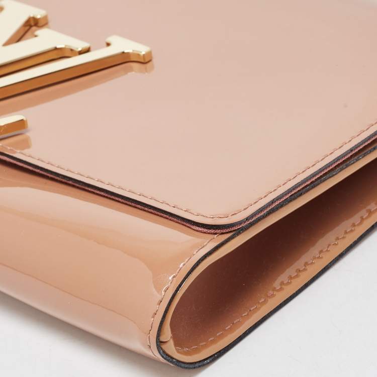 Pre Owned Louis Vuitton Beige Patent Leather Louise Clutch