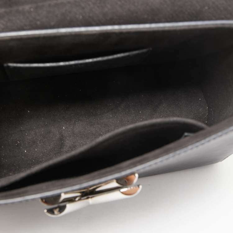 Pre Owned Louis Vuitton Black Epi Leather Twist MM Bag