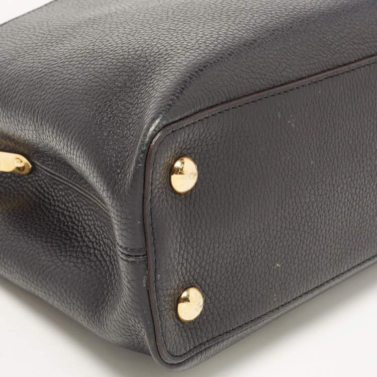 Pre Owned Louis Vuitton Black Taurillon Leather Capucines PM Bag