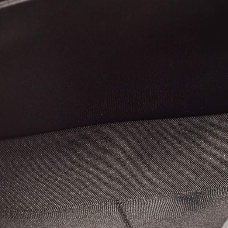 Pre Owned Louis Vuitton Black Leather Lockme II Top Handle Bag