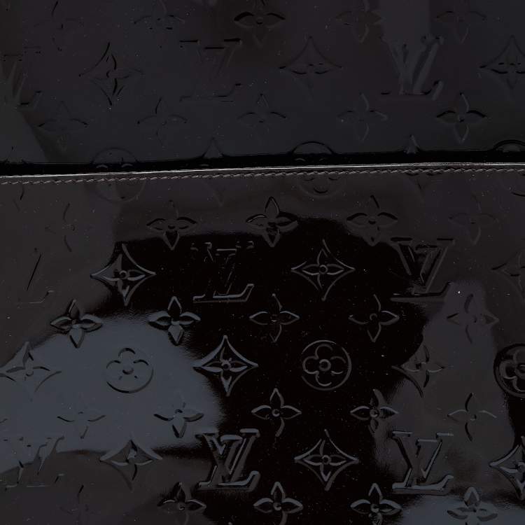 مملوكة مسبقًا Louis Vuitton Amarante Monogram Vernis Pegase 45 Suitcase