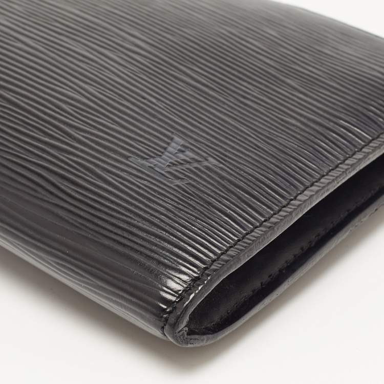 Pre Owned Louis Vuitton Black Epi Leather Pochette Accessoires