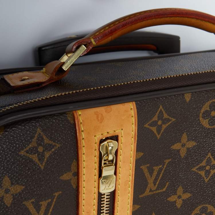 مملوكة مسبقًا Louis Vuitton Monogram Canvas Bosphore 50 Luggage