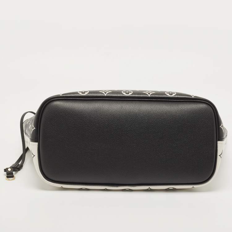 Pre Owned Louis Vuitton Black/White Monogram Empreinte Leather Neverfull MM Bag