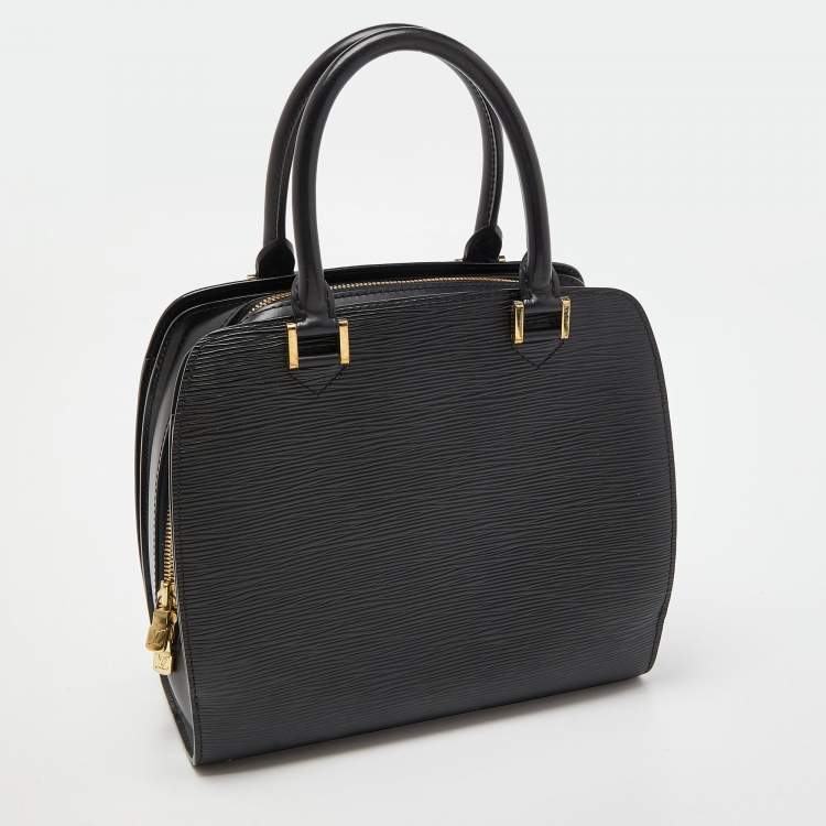 Pre Owned Louis Vuitton Black Epi Leather Pont Neuf PM Bag 