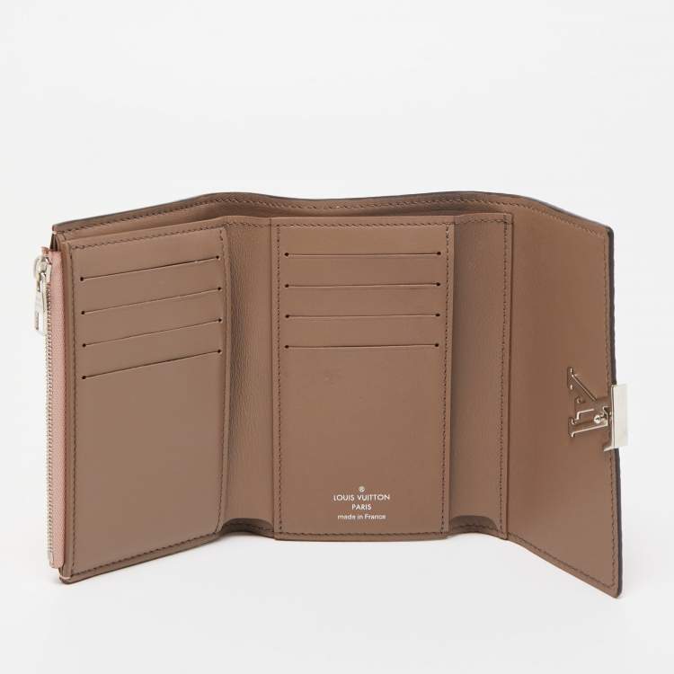 Louis Vuitton Capucines Compact Wallet magnolia - Good or Bag