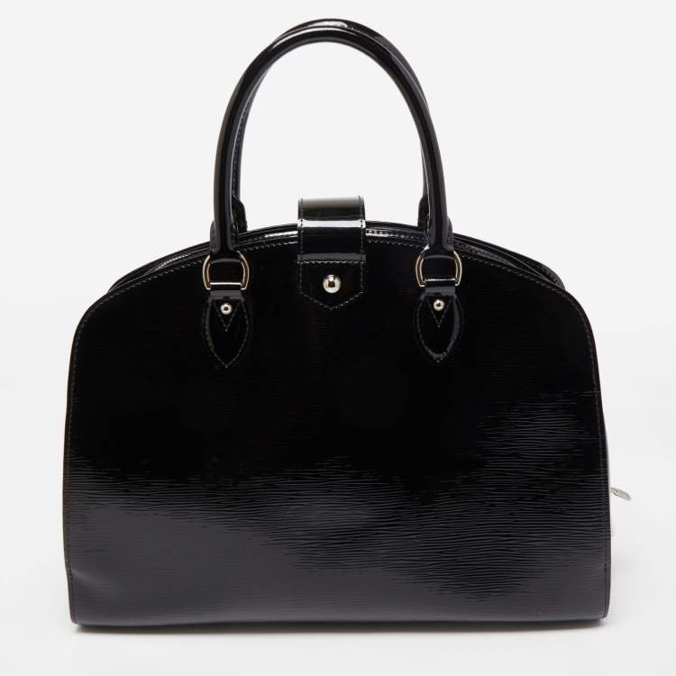 Pre Owned Louis Vuitton Black Electric Epi Leather Pont Neuf GM Bag