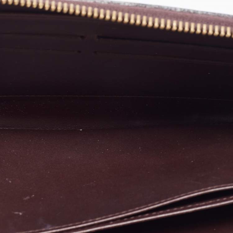 Pre Owned Louis Vuitton Amarante Monogram Vernis Zippy Wallet