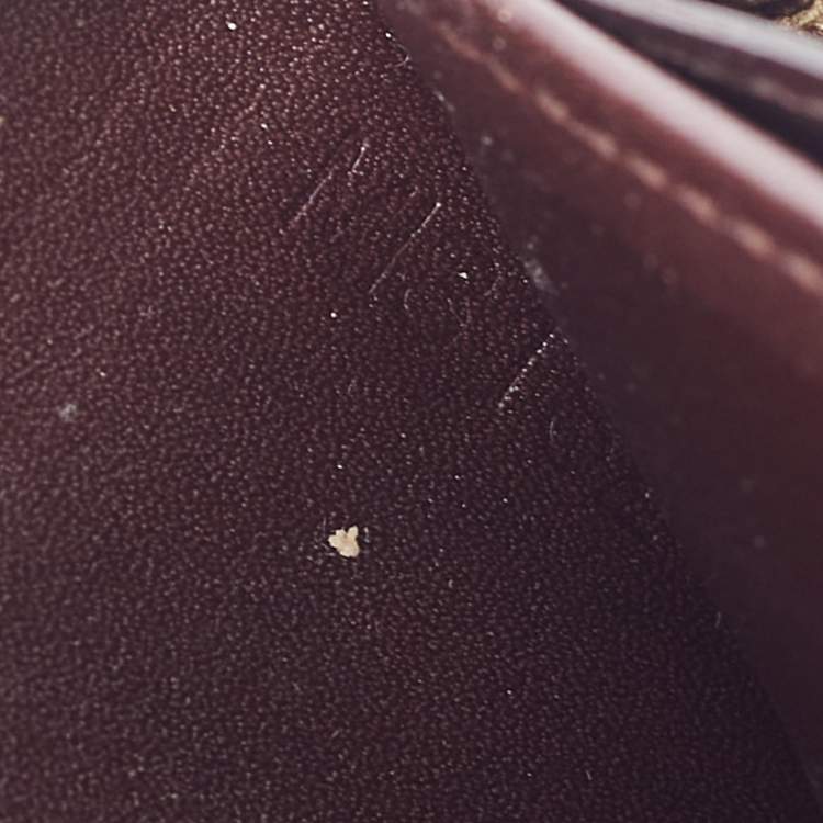 Pre Owned Louis Vuitton Amarante Monogram Vernis Zippy Wallet