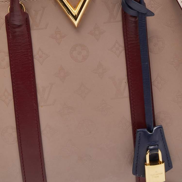 Pre Owned Louis Vuitton Red/Plume Monogram Leather Very Tote MM