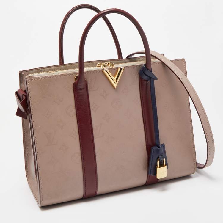 Pre Owned Louis Vuitton Red/Plume Monogram Leather Very Tote MM