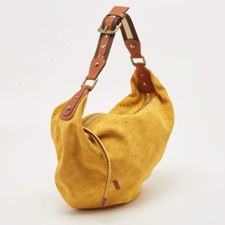 Pre Owned Louis Vuitton Maize Suede Mahina Onatah GM Hobo