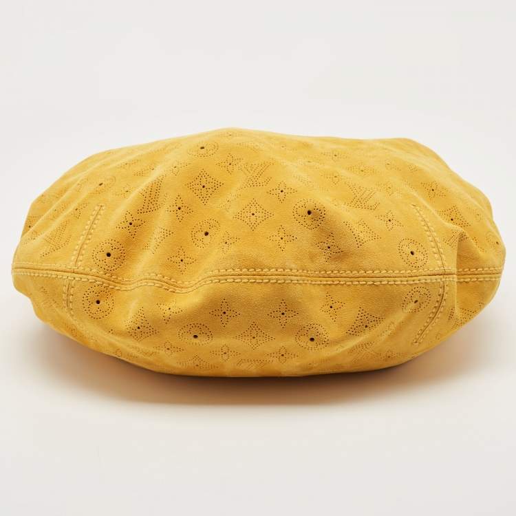 Pre Owned Louis Vuitton Maize Suede Mahina Onatah GM Hobo