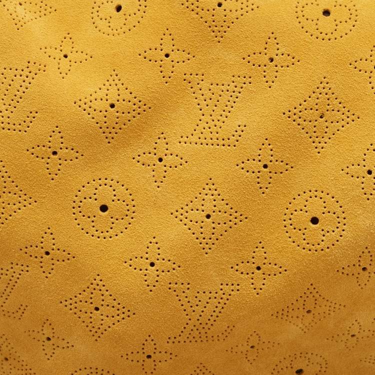 Pre Owned Louis Vuitton Maize Suede Mahina Onatah GM Hobo