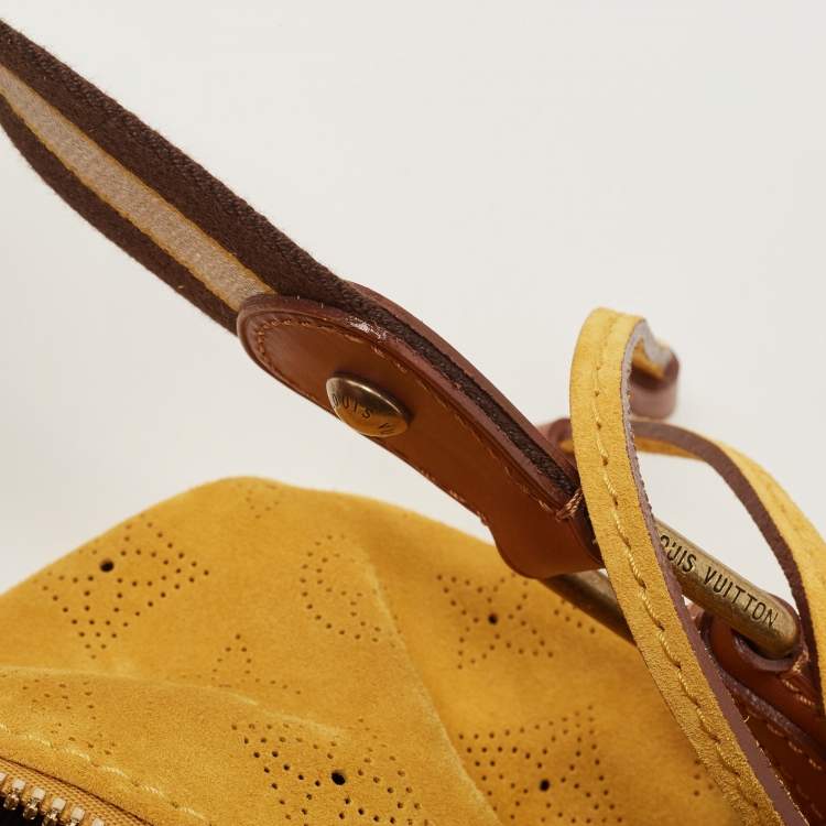 Pre Owned Louis Vuitton Maize Suede Mahina Onatah GM Hobo