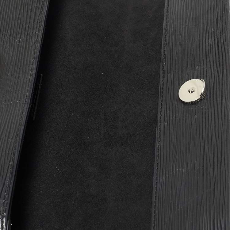 مملوكة مسبقًا  Louis Vuitton Black Epi Leather Cluny BB Bag