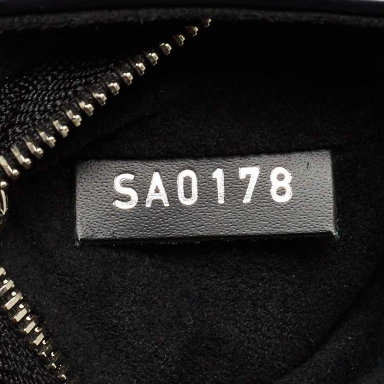 مملوكة مسبقًا  Louis Vuitton Black Epi Leather Cluny BB Bag