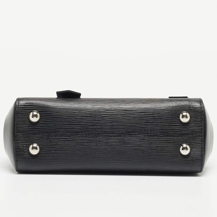 مملوكة مسبقًا  Louis Vuitton Black Epi Leather Cluny BB Bag