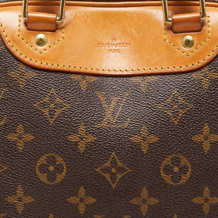 Pre Owned Louis Vuitton Monogram Canvas Excursion Bag