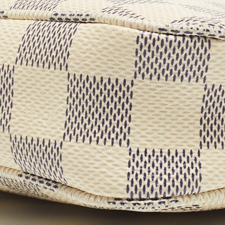 مملوكة مسبقًا Louis Vuitton Damier Azur Canvas Pochette Accessoires Bag