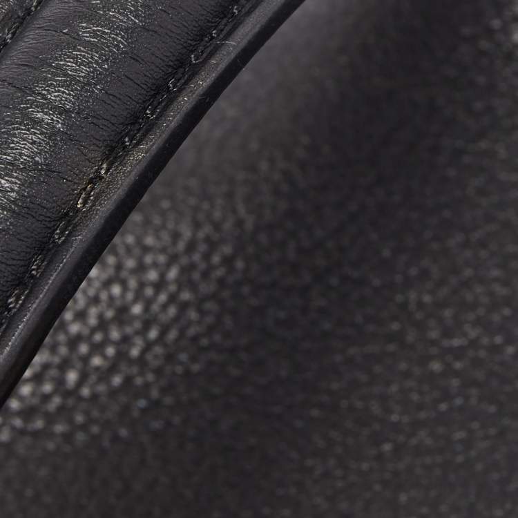 Pre Owned Louis Vuitton Black Leather Lockme MM Bag