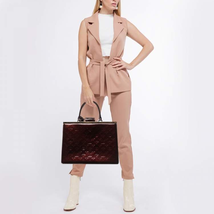 Pre Owned Louis Vuitton Amarante Monogram Vernis Deesse GM Bag