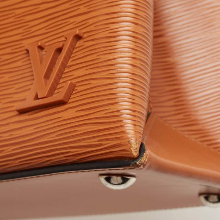 Pre Owned Louis Vuitton Cipango Gold Epi Leather Kleber MM Bag