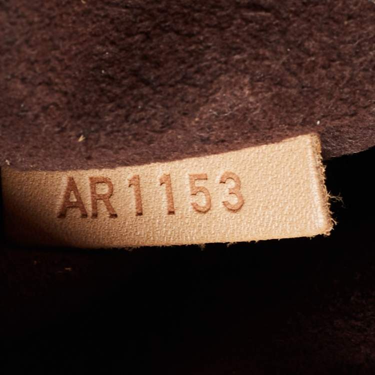 Pre Owned Louis Vuitton Monogram Canvas Metis Bag