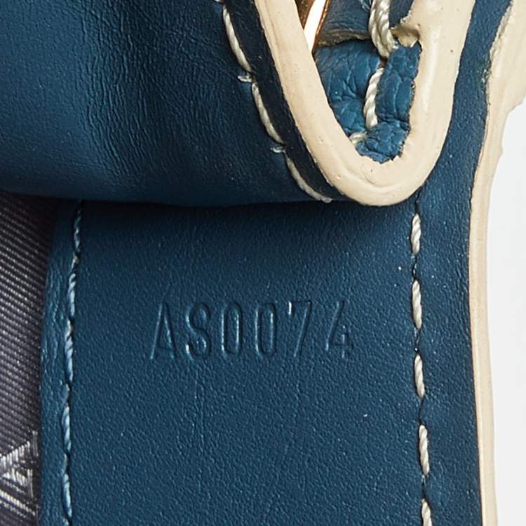 Pre Owned Louis Vuitton Blue Leather Suhali Le Fabuleux Bag