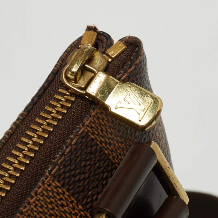 مملوكة مسبقًا Louis Vuitton Monogram Canvas Bosphore Messenger Bag