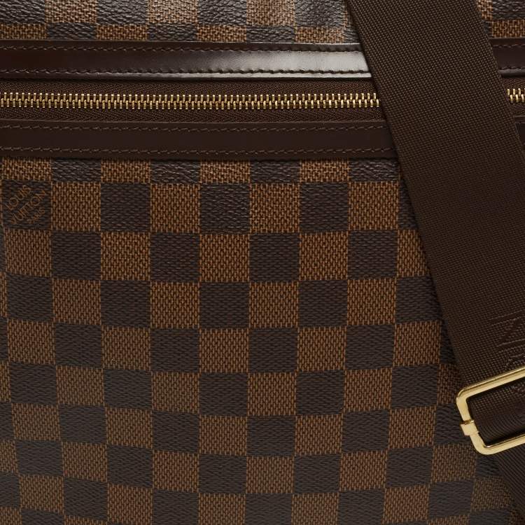 مملوكة مسبقًا Louis Vuitton Monogram Canvas Bosphore Messenger Bag