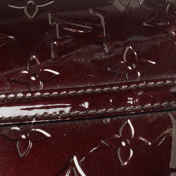 Pre Owned Louis Vuitton Amarante Monogram Vernis Avalon Zipped Bag