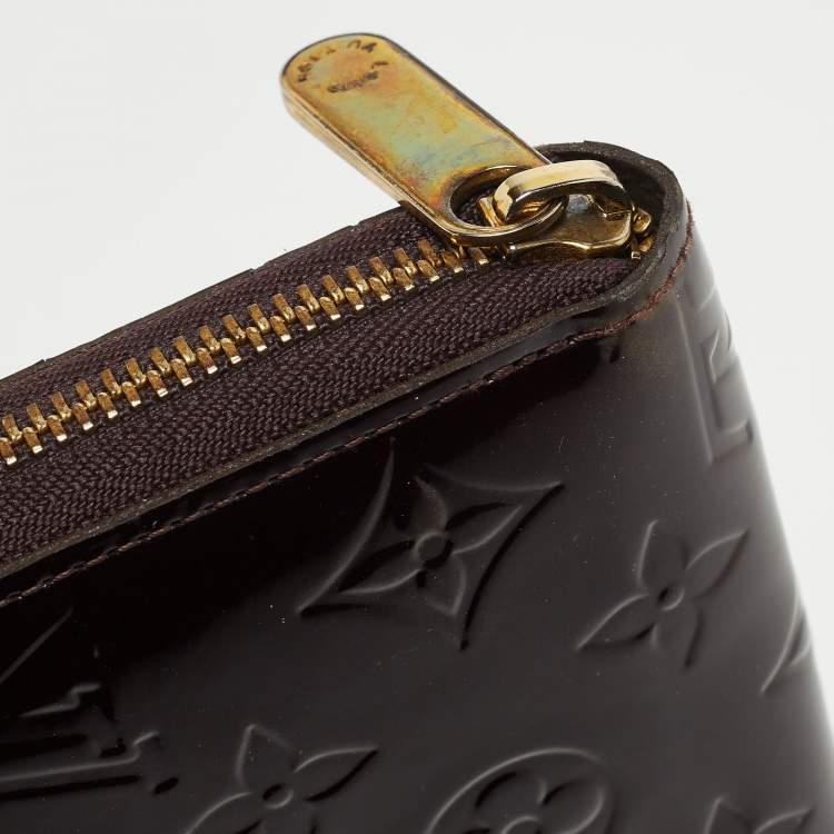 Pre Owned Louis Vuitton Amarante Monogram Vernis Zippy Wallet  