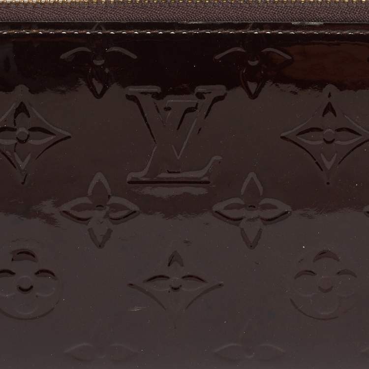 Pre Owned Louis Vuitton Amarante Monogram Vernis Zippy Wallet  