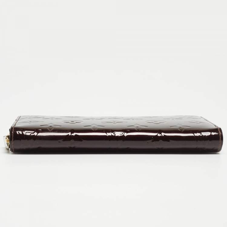 Pre Owned Louis Vuitton Amarante Monogram Vernis Zippy Wallet  
