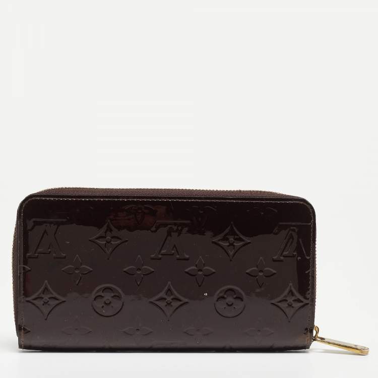 Pre Owned Louis Vuitton Amarante Monogram Vernis Zippy Wallet  