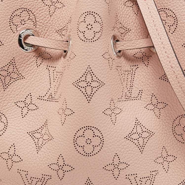 Pre Owned Louis Vuitton Magnolia Monogram Mahina Leather Bella Bucket Bag