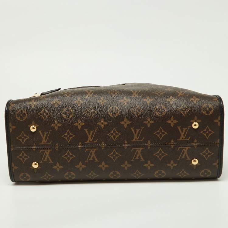مملوكة مسبقًا Louis Vuitton Black Monogram Canvas Popincourt MM Bag