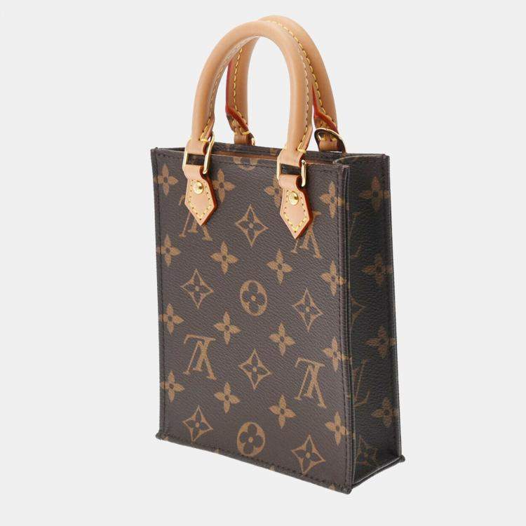 Petit sac plat Louis Vuitton  Louis vuitton monogram, Monogram