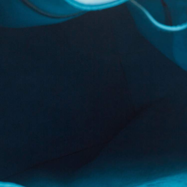 Pre Owned Louis Vuitton Cyan Epi Leather Noe Bag