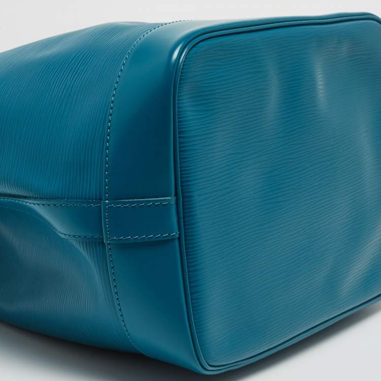 Pre Owned Louis Vuitton Cyan Epi Leather Noe Bag