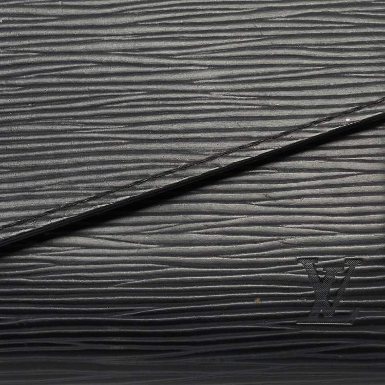 Pre Owned Louis Vuitton Black Epi Leather Sarah Wallet