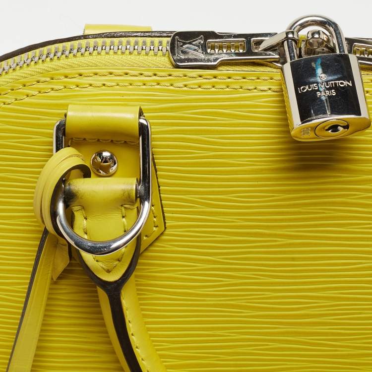 Pre Owned Louis Vuitton Pistache Epi Leather Alma BB Bag